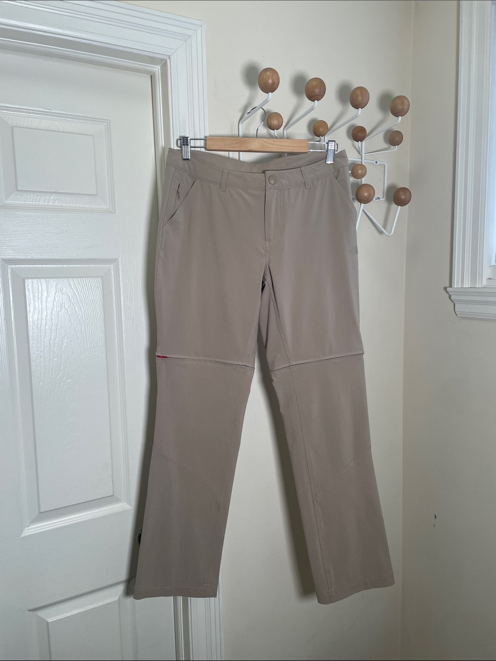 The North Face Outdoor Convertible Hiking Chinos - Tan - 8